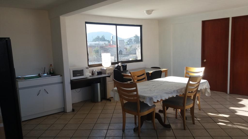 Hostal Avante Τολούκα Εξωτερικό φωτογραφία
