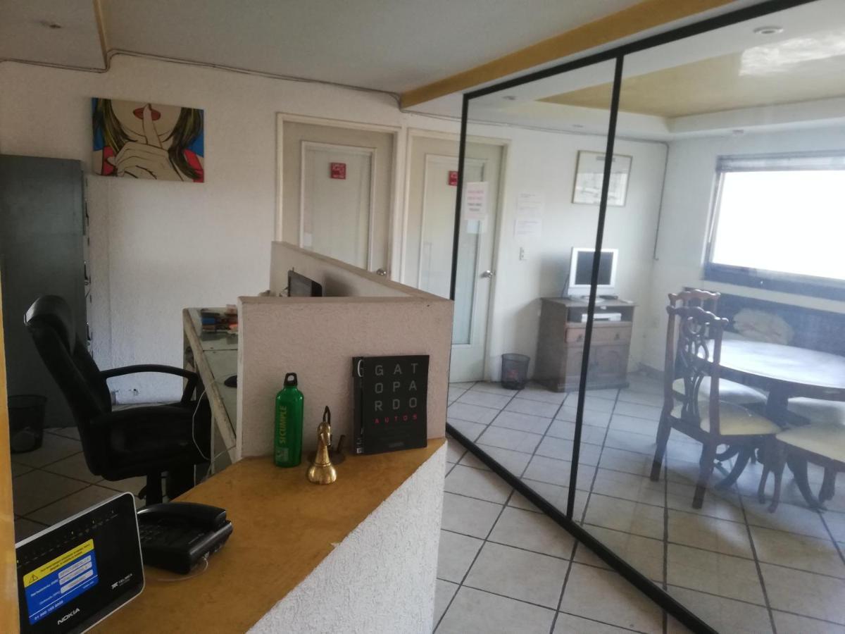 Hostal Avante Τολούκα Εξωτερικό φωτογραφία